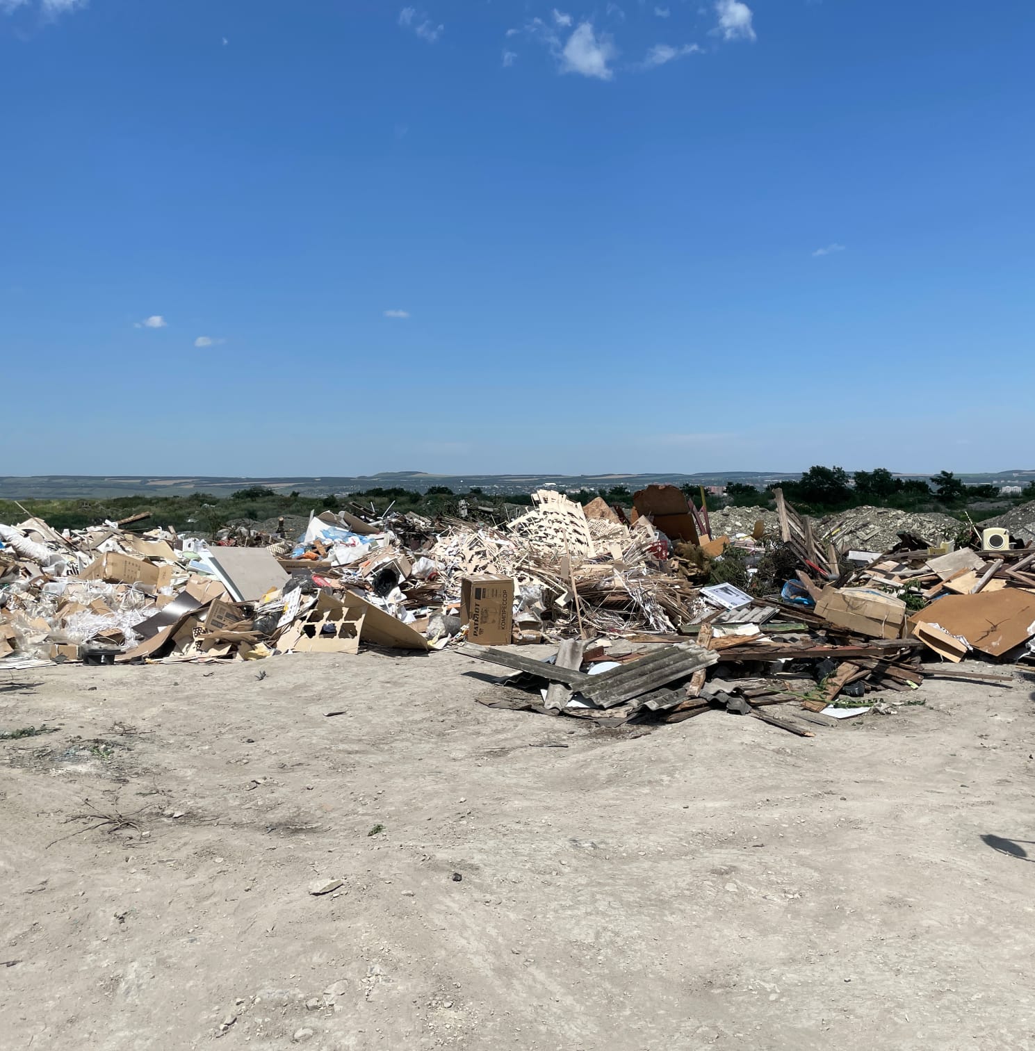 Росприроднадзор задокументировал незаконные свалки отходов в пос. Горный Предгорного района Ставропольского края